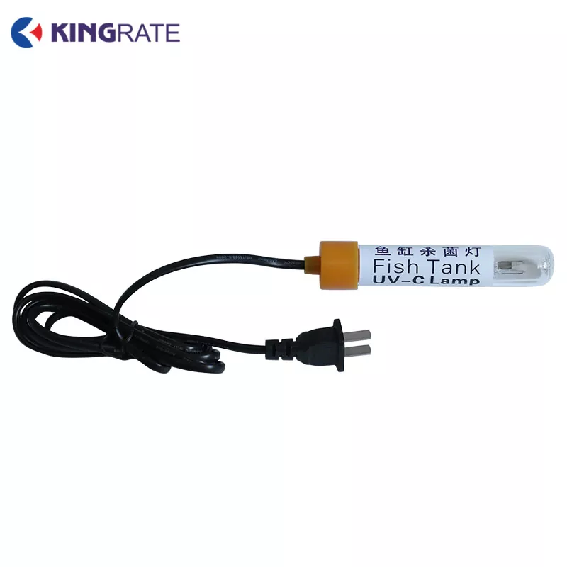 Miniakvaario UV-lampun UV-sterilointi